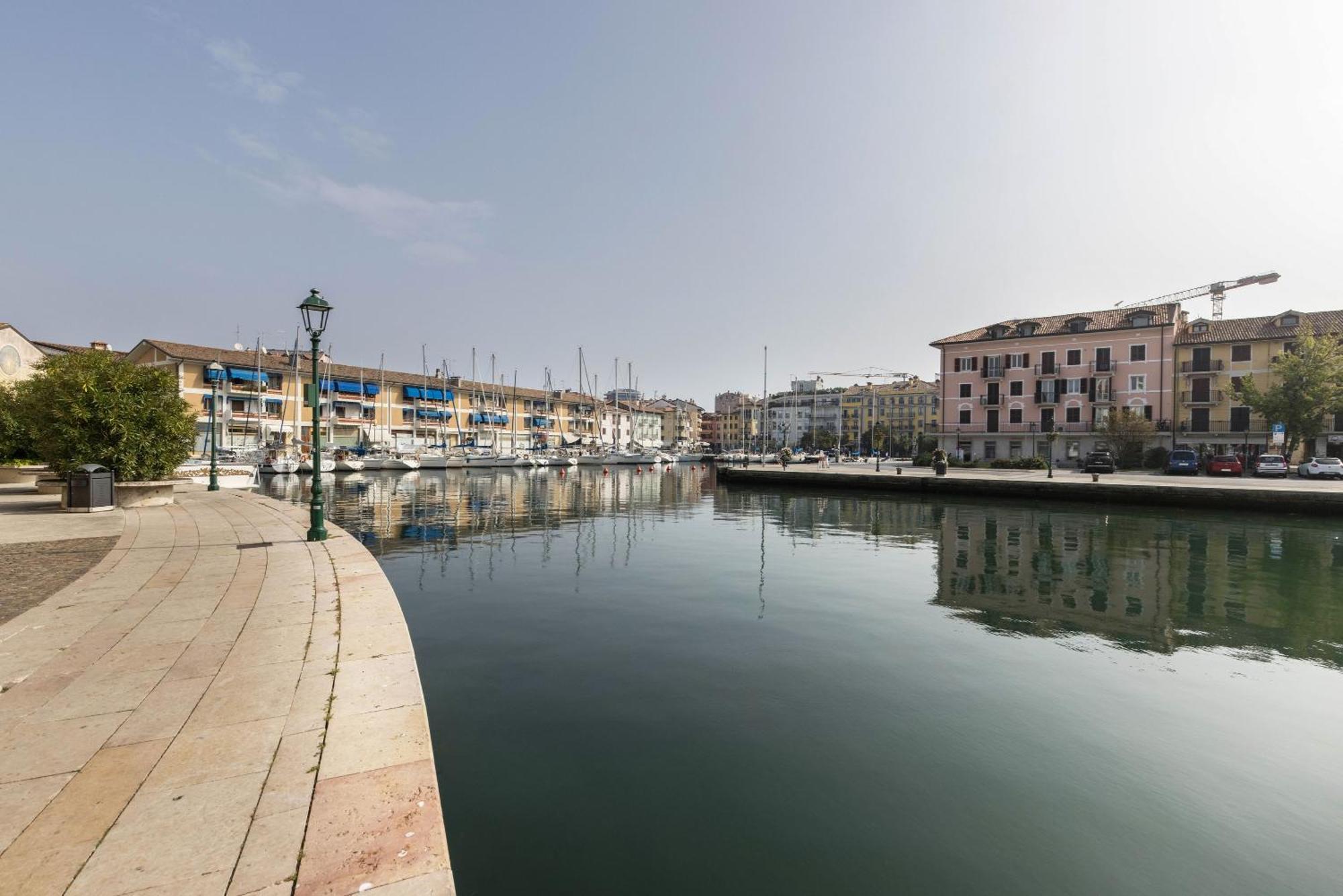 Appartamento Al Porticciolo Grado Esterno foto